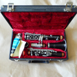 Clarinette Normandy (Noblet) vendue avec étui et accessoires