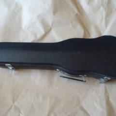 Violon 1/4 avec étui et archet