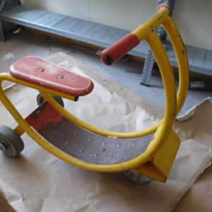 Ancien tricycle ASCO métal jaune rouge