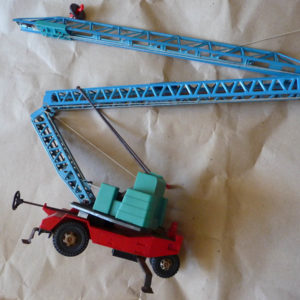 Remorque grue métal et plastique