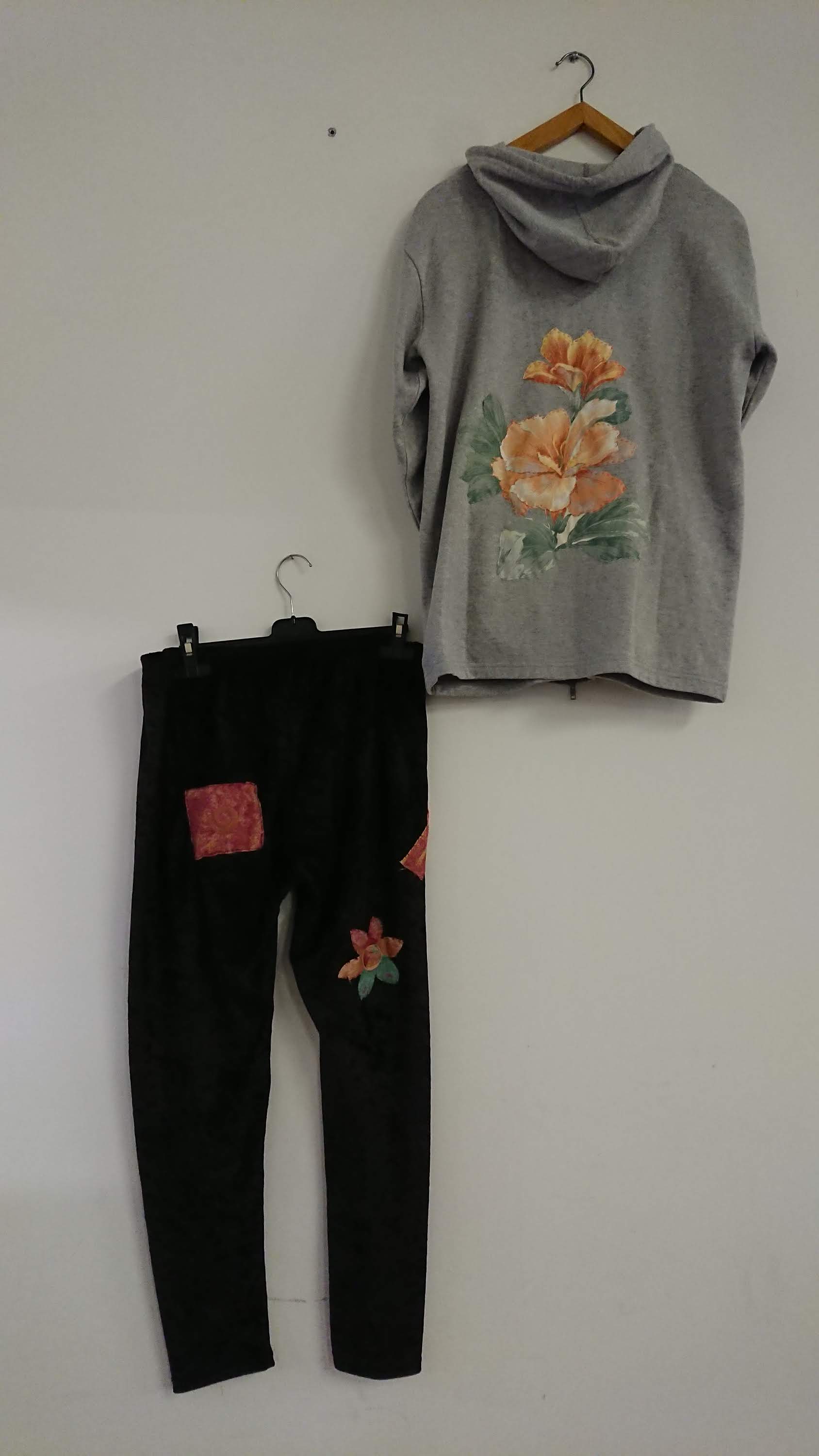 pantalon et tee-shirt